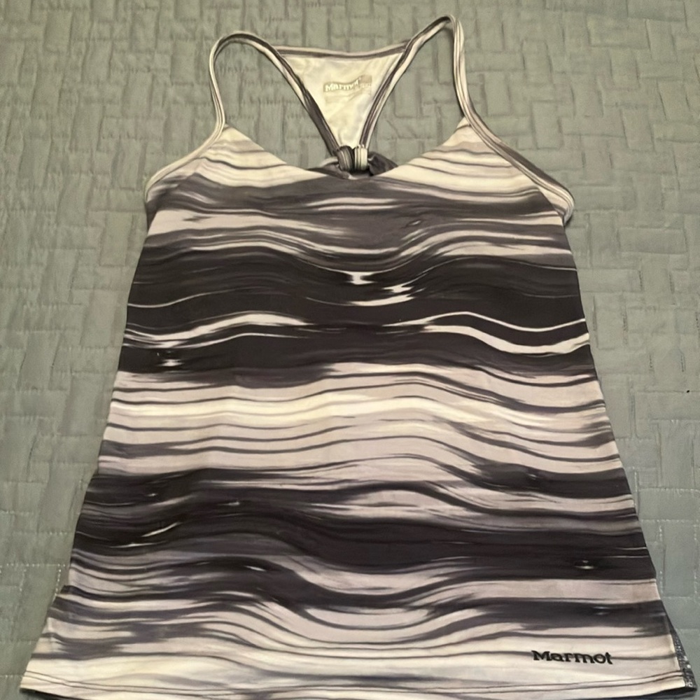 Marmot workout tank size small